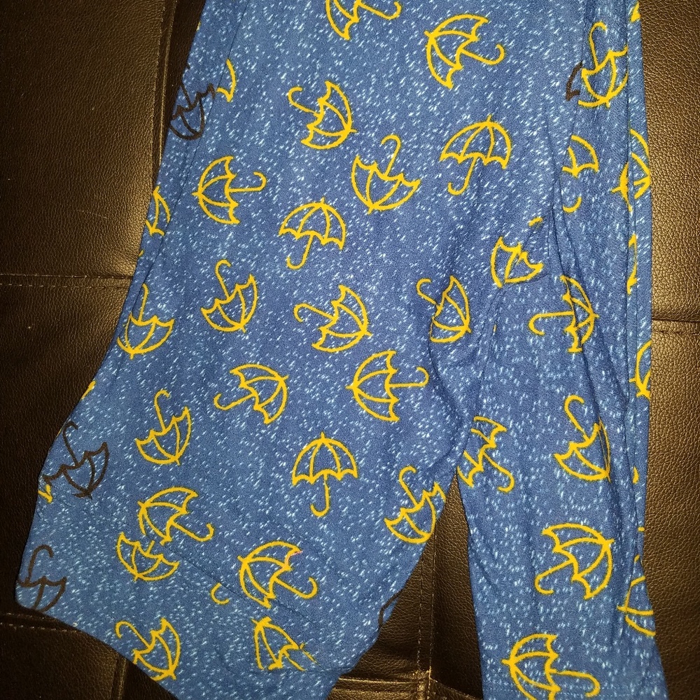 LuLaRoe TC Leggings - Umbrellas